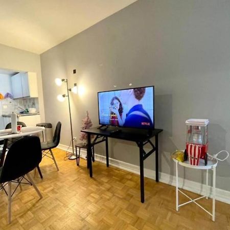 Affordable Cuttie 4 Persons 2 Beds In Downtown Apartment Montreal Luaran gambar